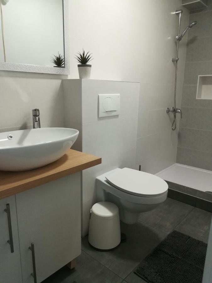 Apartmani Hermes Jadrija Exterior photo